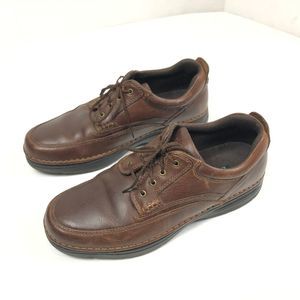 G.H. Bass & Co. Brown Leather Shoes Mens 10 Wide